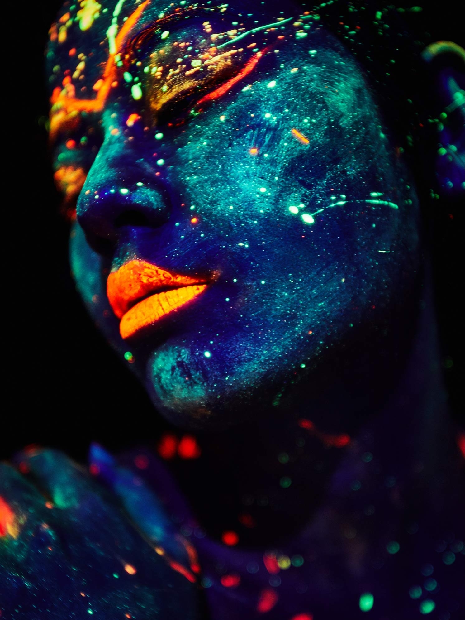 Surreal Images currentMood Fashion magazine | Fashion magazine in India | Online fashion magazine | Online fashion magazine in India | Indian fashion magazine
