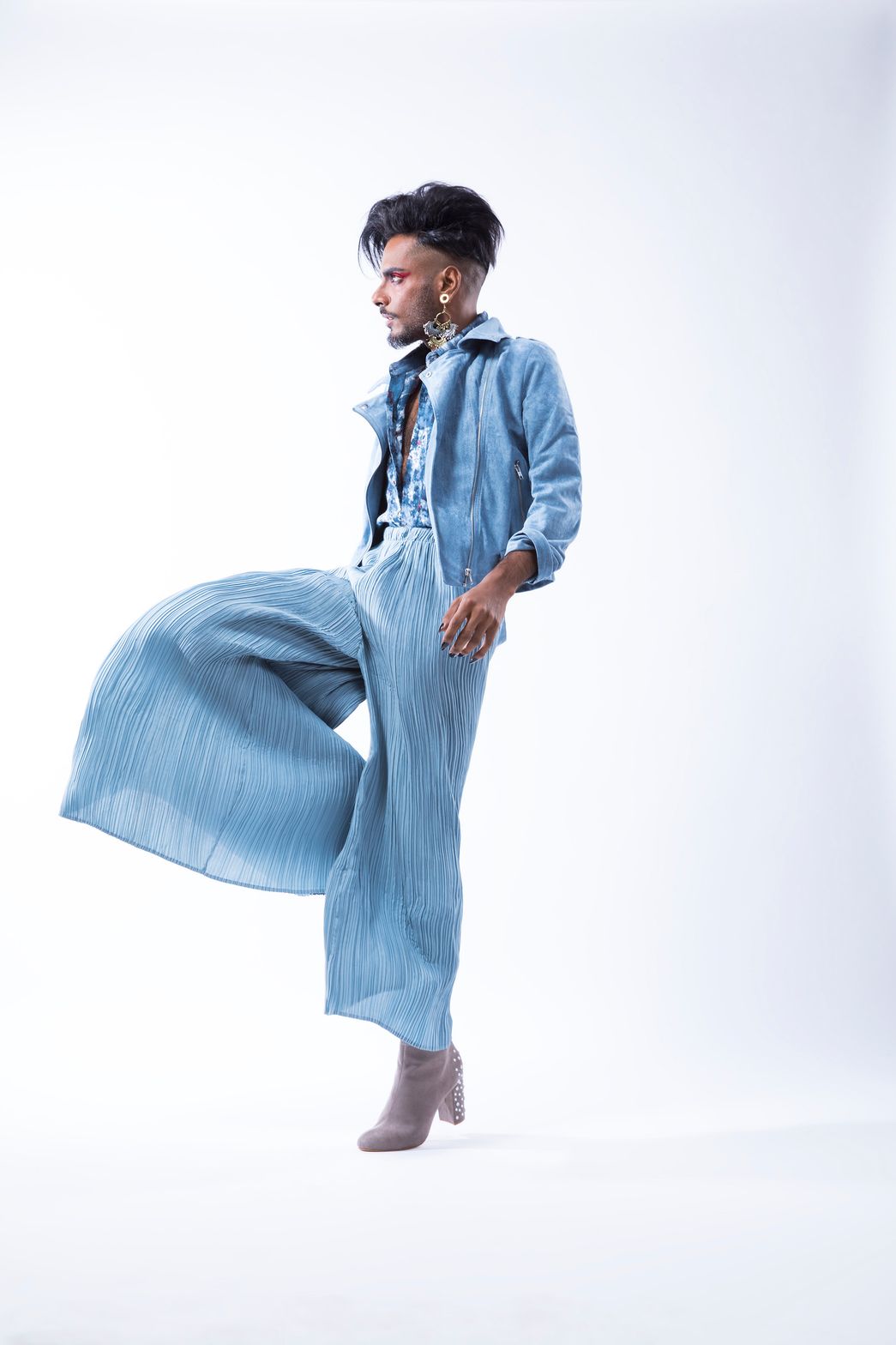 AJIO's Style Tribe Campaign Featuring Celebrity Make-up Artist Elton Fernandez
