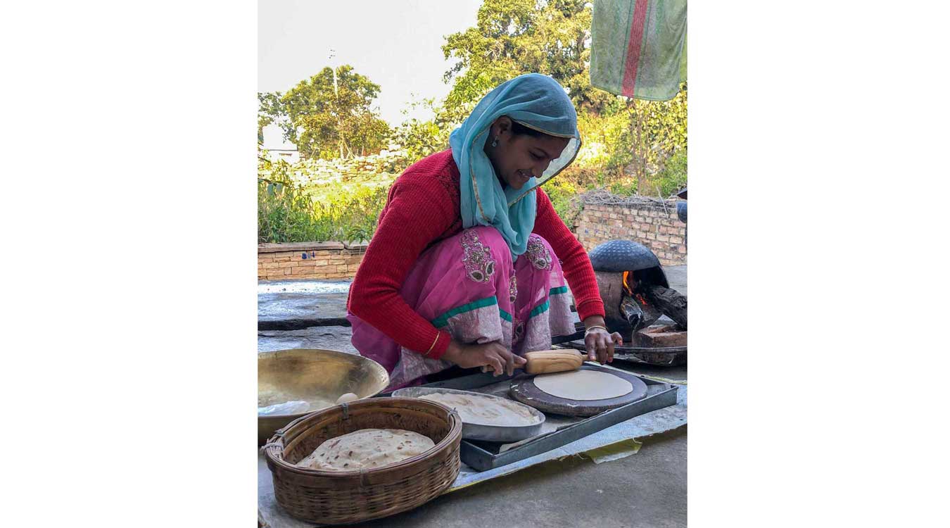 Weaving-Magic---Vaishali-S-1