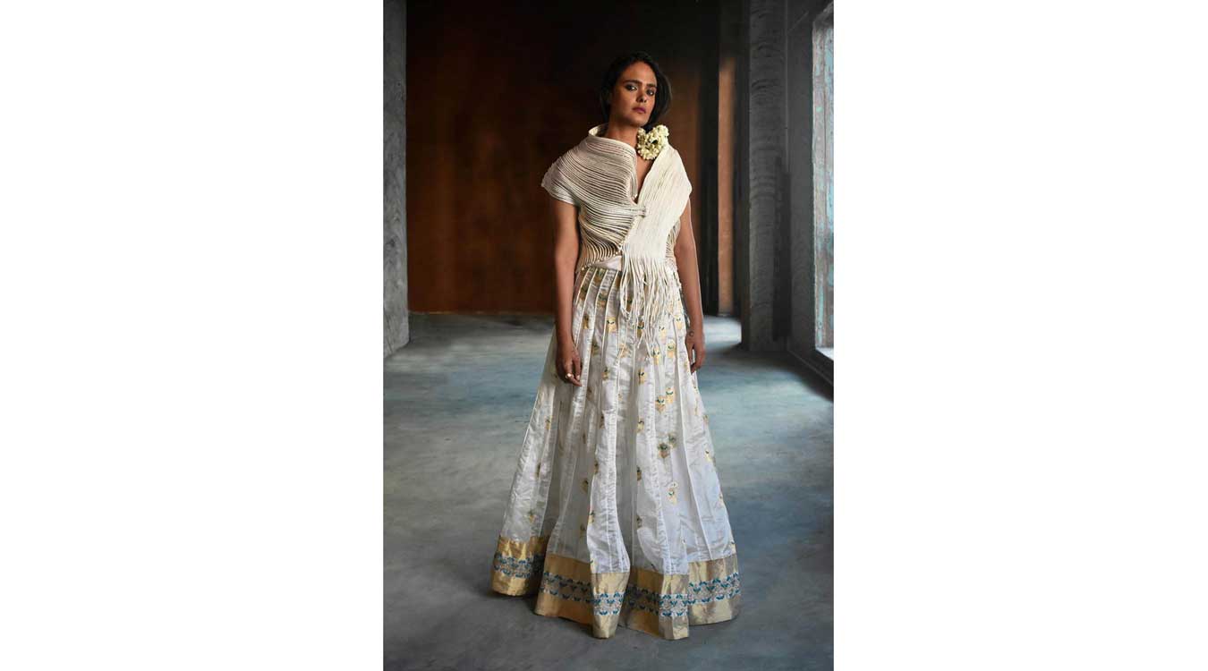 Weaving-Magic----Vaishali-S