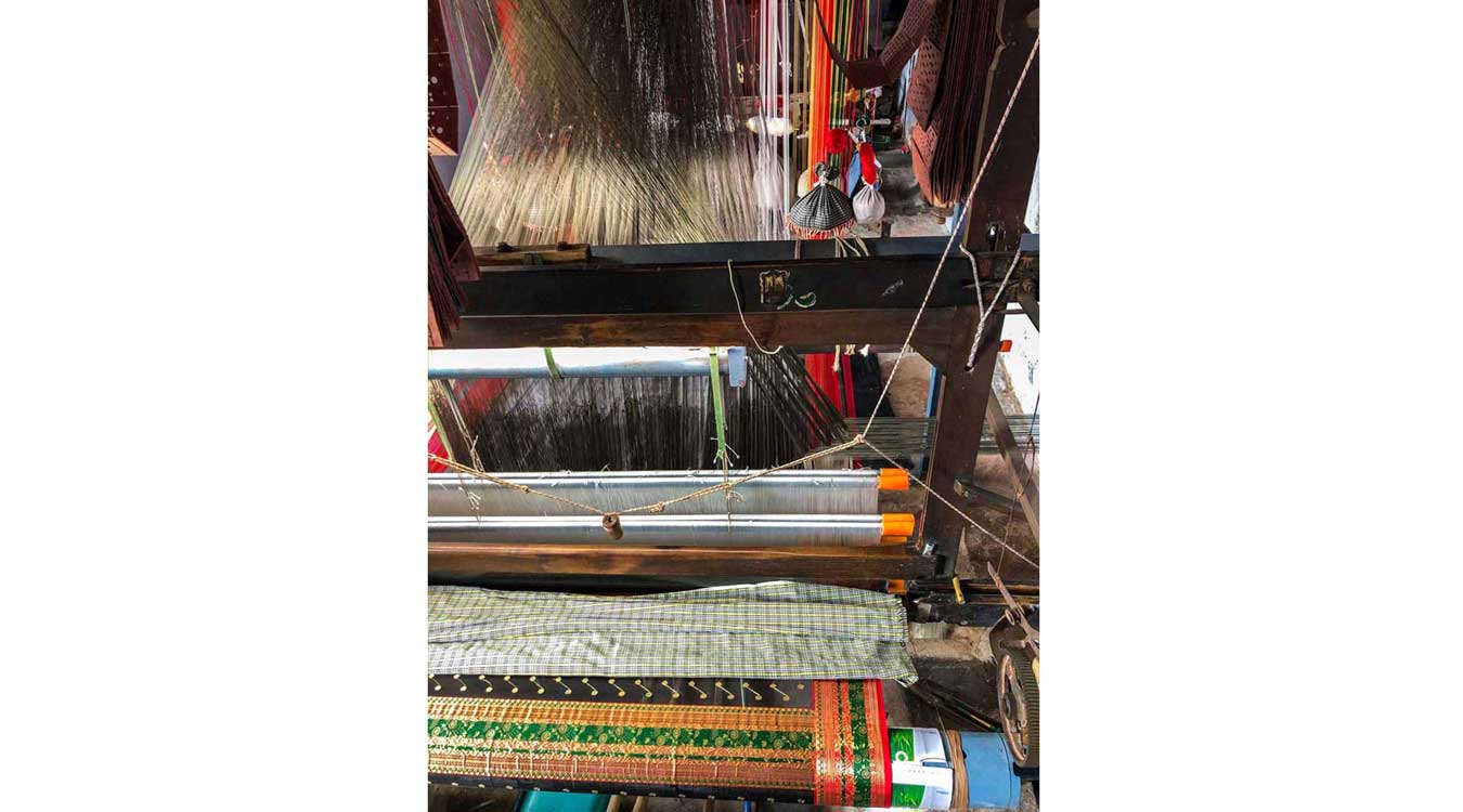 Weaving-Magic---Vaishali-S-2