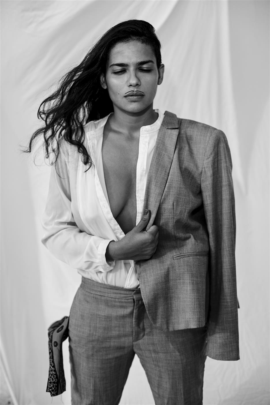 Pretika Menon Photography featuring Justine Rae Mellocasto | Fashion magazine | Fashion magazine in India | Online fashion magazine | Online fashion magazine in India | Indian fashion magazine
