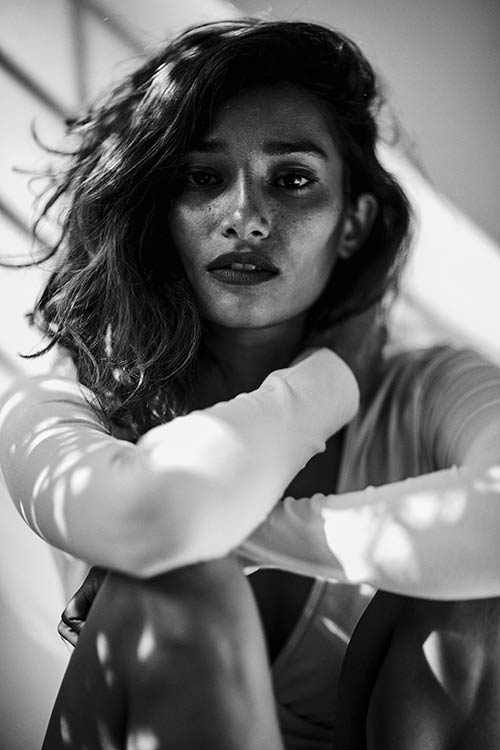 currentMood interviews model nidhi sunil for no filter and talks about colourism in india. skin colour, dark skin discrimination, dark is beautiful