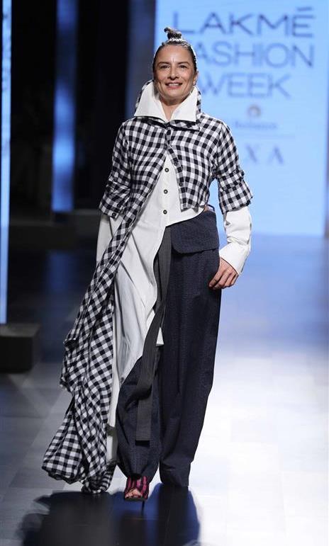 final final adhuna | Fashion magazine | Fashion magazine in India | Online fashion magazine | Online fashion magazine in India | Indian fashion magazine